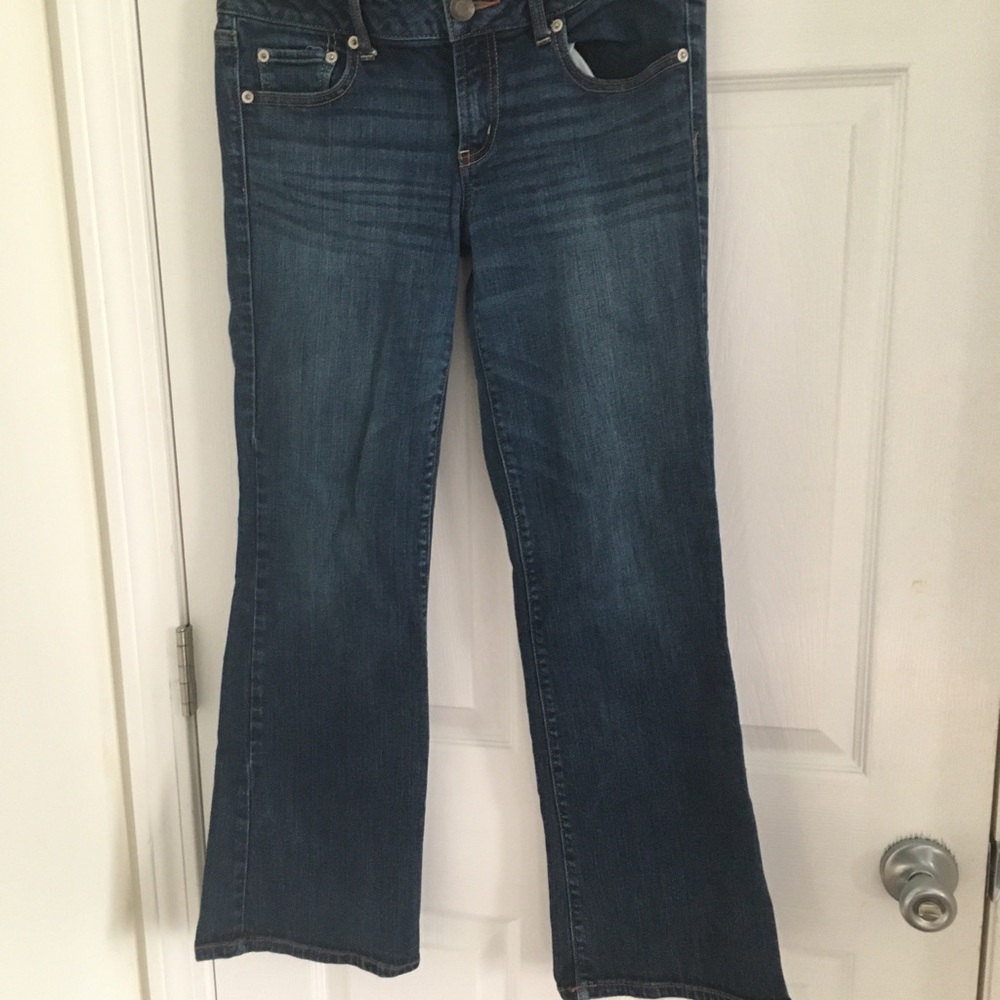 American Eagle Women’s Favorite Boyfriend Jeans